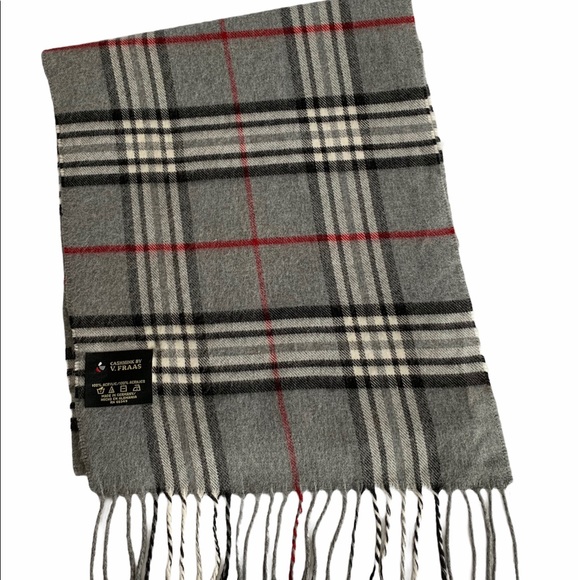 V.Fraas Gray Cashmink Scarf - Picture 2 of 4